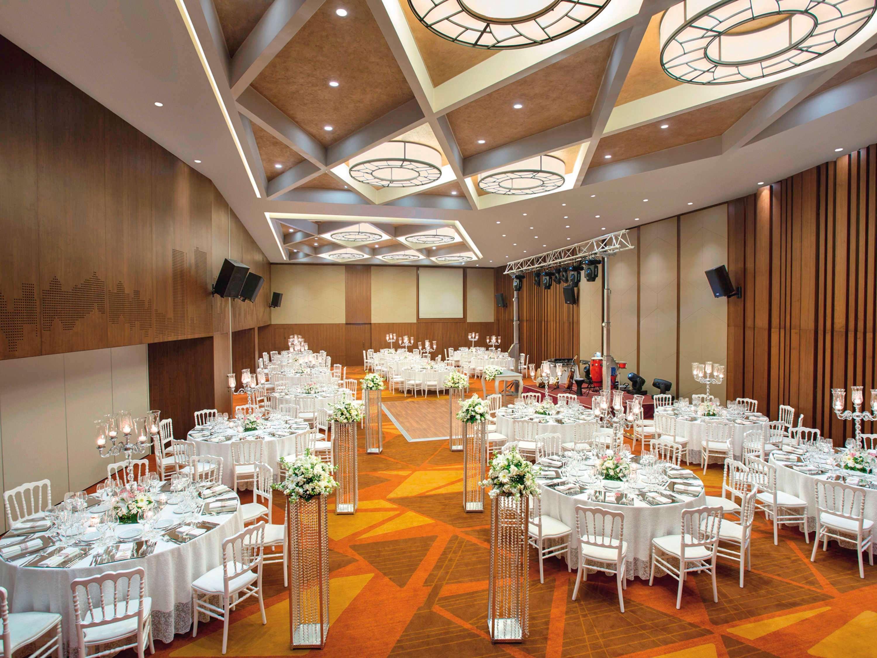 โรงแรมเมอเวนปิค อิสตันบูล โกลเดนฮอร์น ภายนอก รูปภาพ The ballroom