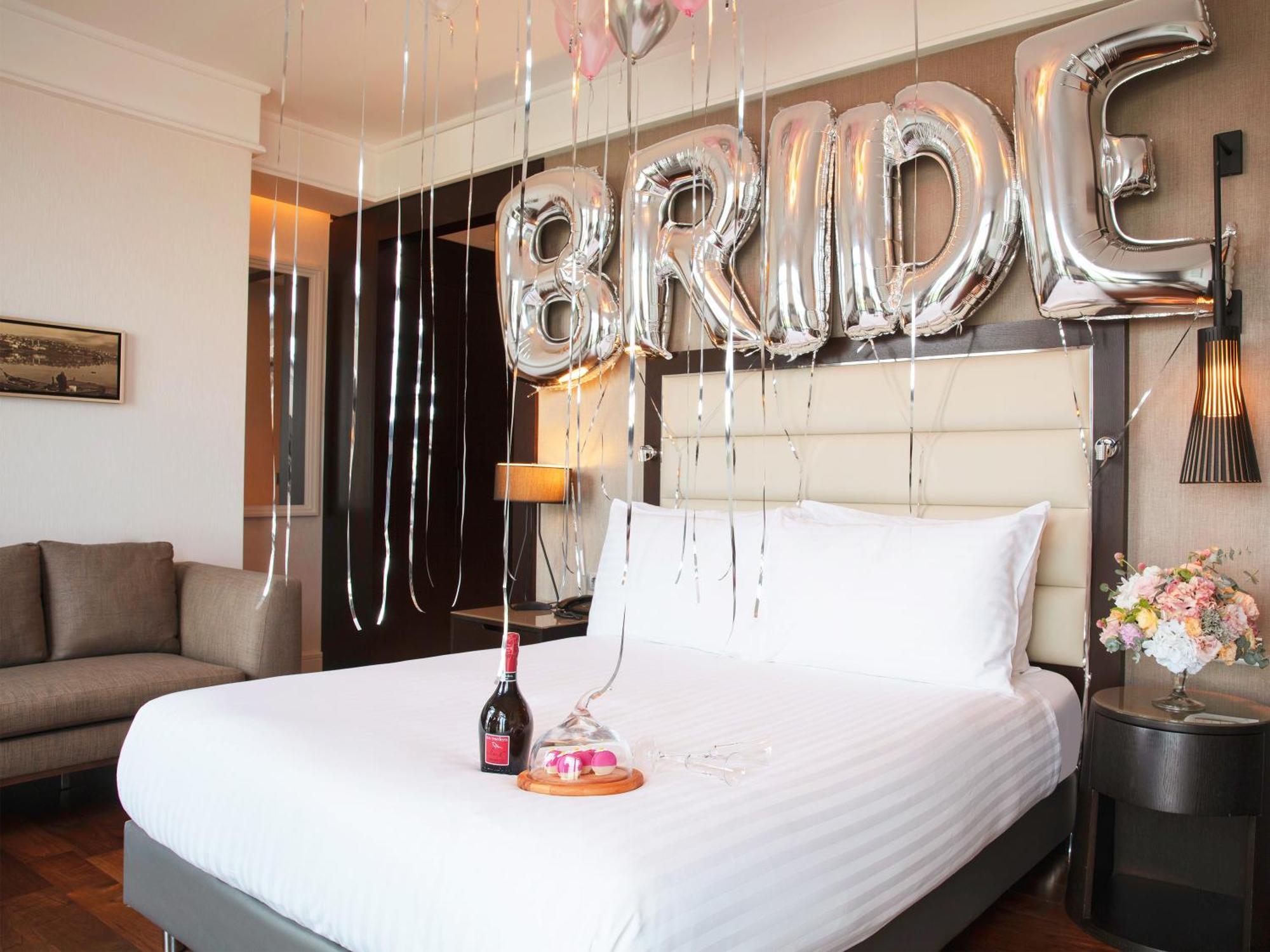 โรงแรมเมอเวนปิค อิสตันบูล โกลเดนฮอร์น ภายนอก รูปภาพ A bridal suite